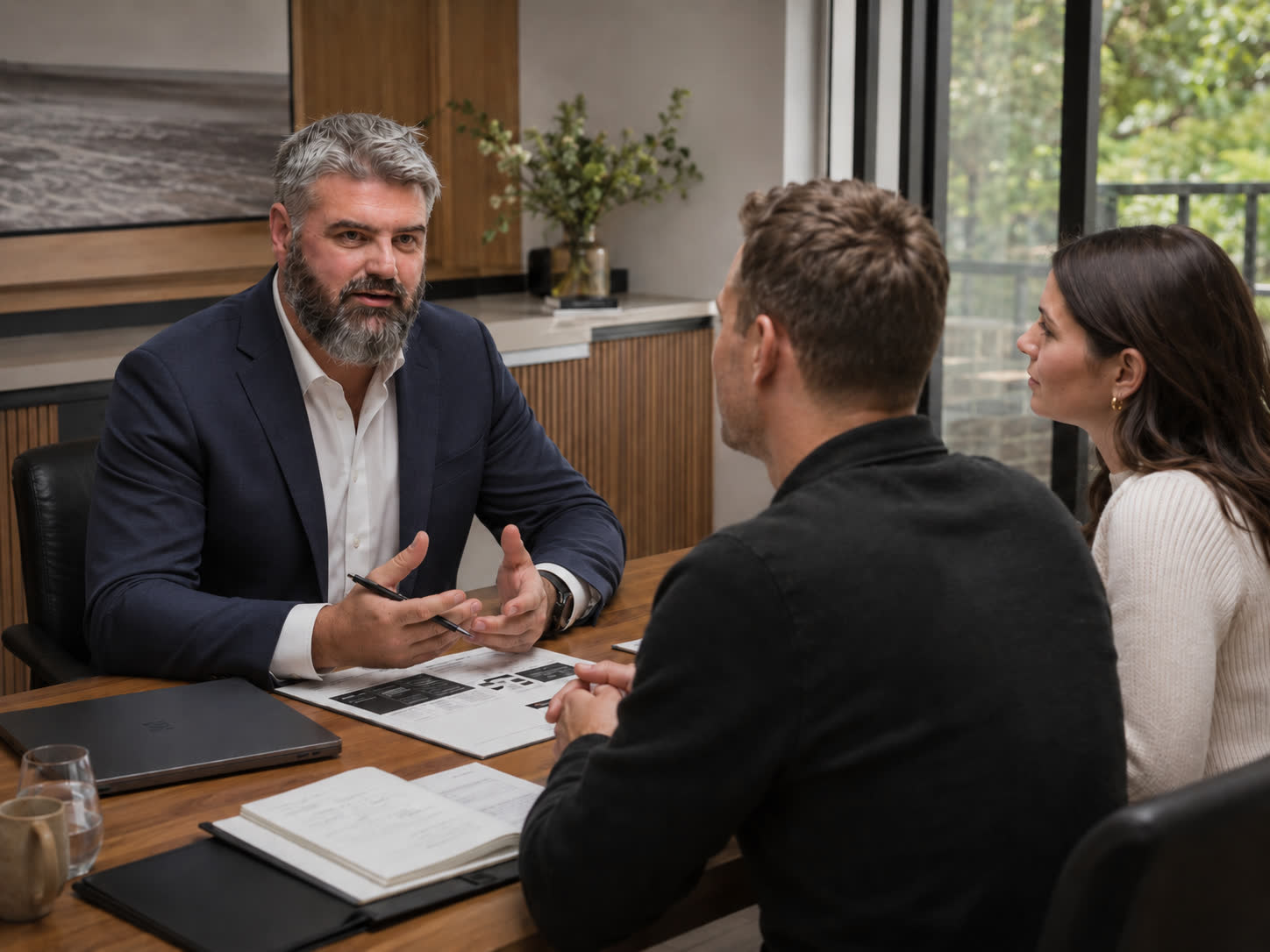 Cameron Whinnett advising business owners in a working session.