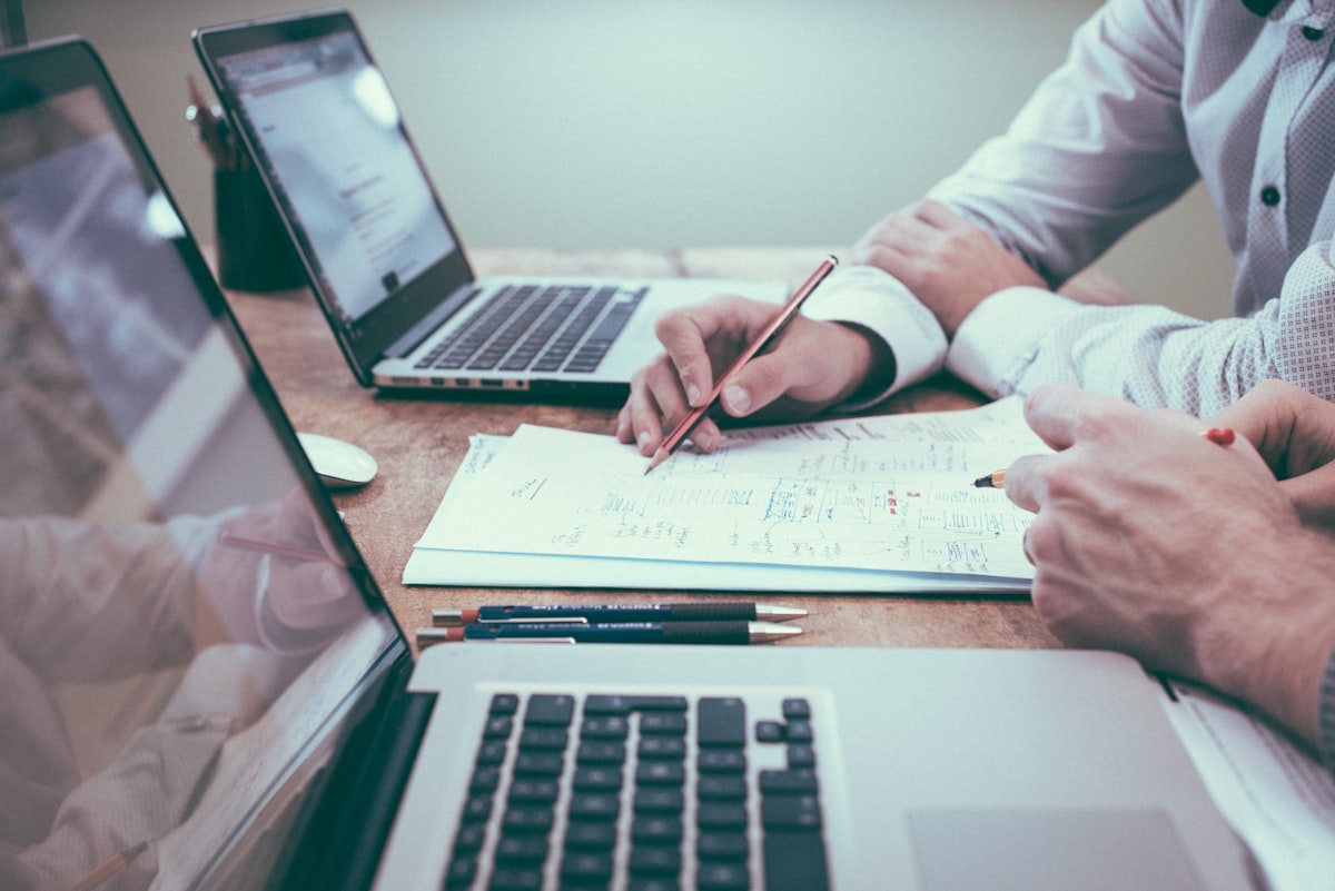Financial turnaround analysis showing pathways away from liquidation